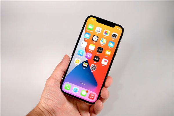 邓州苹果手机维修分享iOS 14.2修订版已到，专属iPhone 12系列 