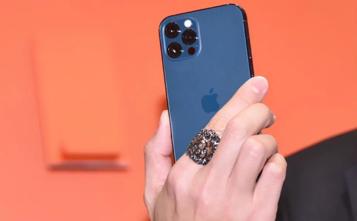 邓州苹果手机维修分享iPhone12系列重启方法教程 